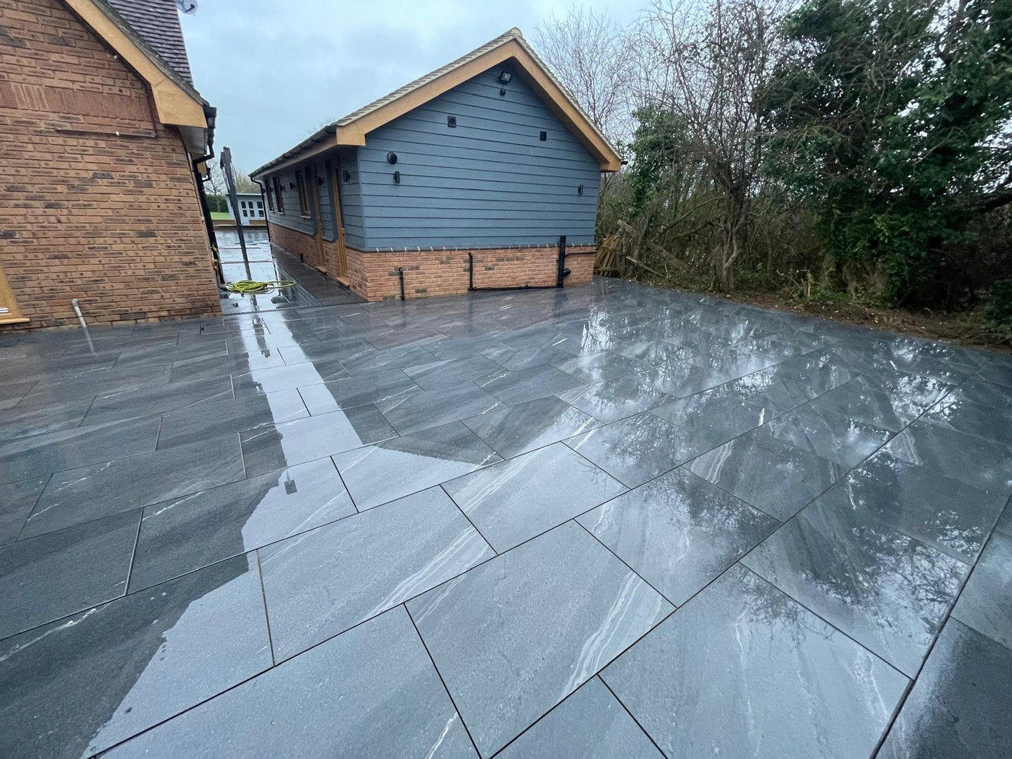 County Anthracite Porcelain Paving Slabs 900x600x20mm - Save & Pave