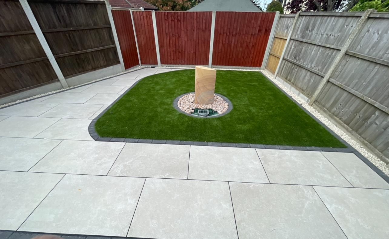Himalayan White Porcelain Paving Slabs 900x600x20mm - Save & Pave