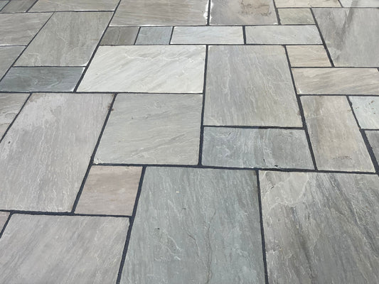 Kandla Grey Sandstone Paving Slabs Mixed Sizes 22mm Calibrated - Save & Pave