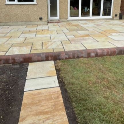 Mint Fossil Sandstone Paving Slabs Mixed Sizes 22mm UK | Save & Pave - Save & Pave