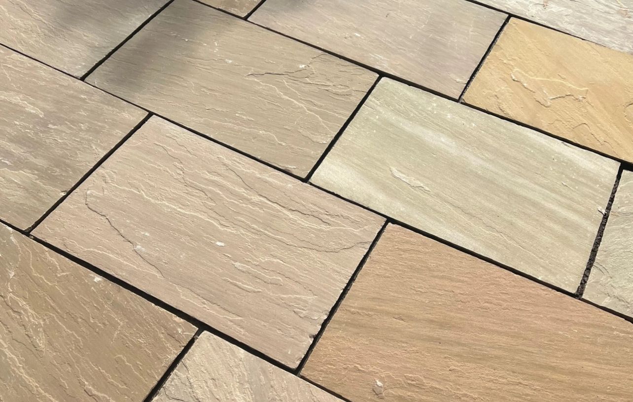 Raj Green Indian Sandstone Paving Slabs 900x600x18mm - Save & Pave